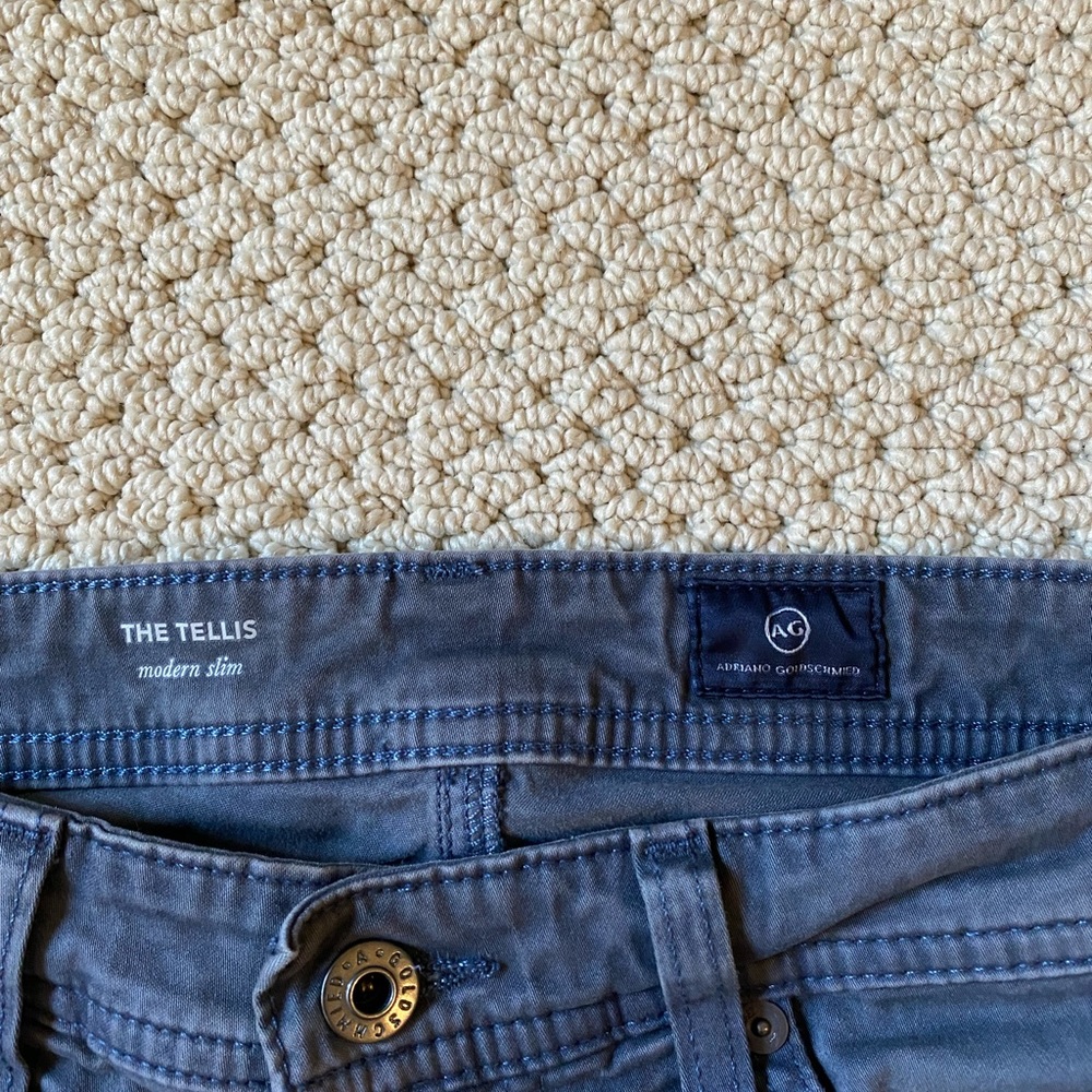 AG Men’s size 30 blue pants.